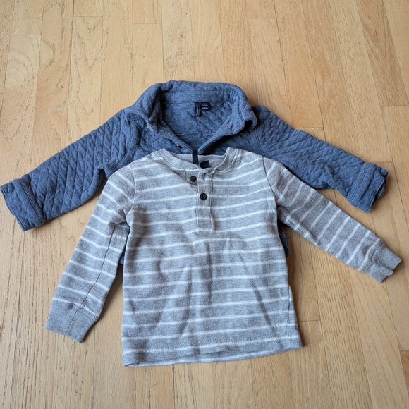 Janie and Jack Other - Janie and Jack Gray Striped Henley and Blue Quilted Top Bundle Size 18-24 Months